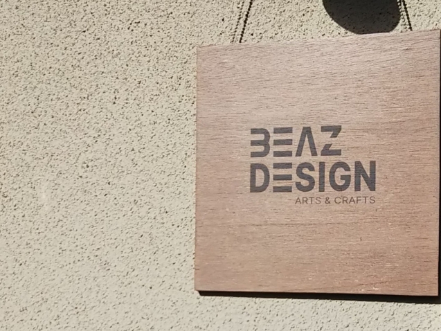 ビーズ・デザイン サインボード